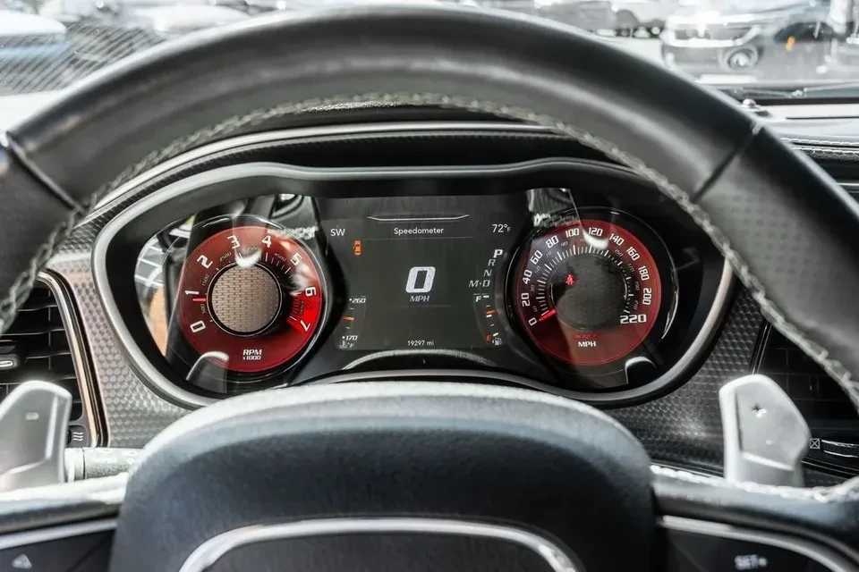 2022 Dodge Challenger SRT Hellcat 3rd Gen - Image 10 of 19