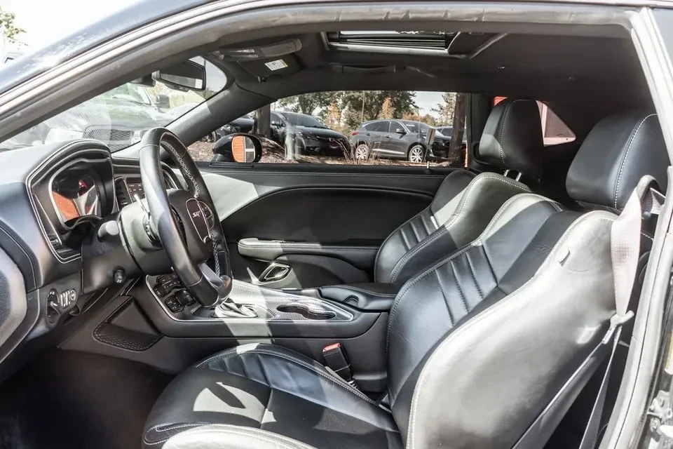 2022 Dodge Challenger SRT Hellcat 3rd Gen - Image 13 of 19