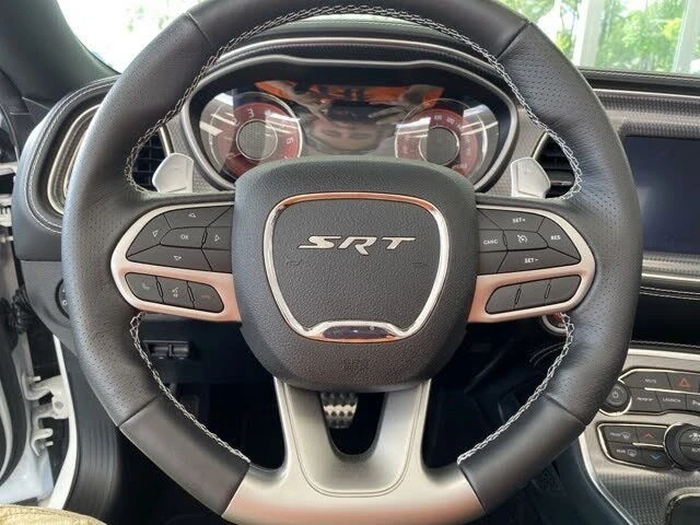 2022 Dodge Challenger SRT Hellcat 3rd Gen - Image 15 of 20