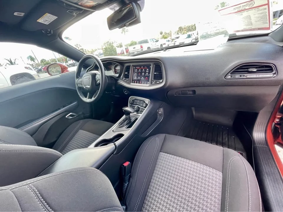 2022 Dodge Challenger 3rd Gen - Image 15 of 16