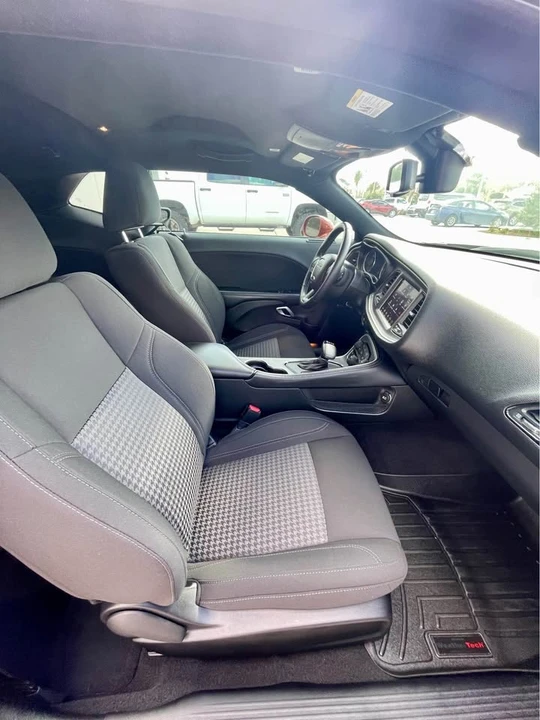 2022 Dodge Challenger 3rd Gen - Image 14 of 16
