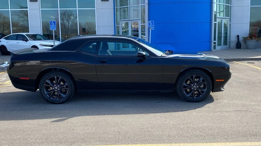 2022 Dodge Challenger 3rd Gen - Image 3 of 12