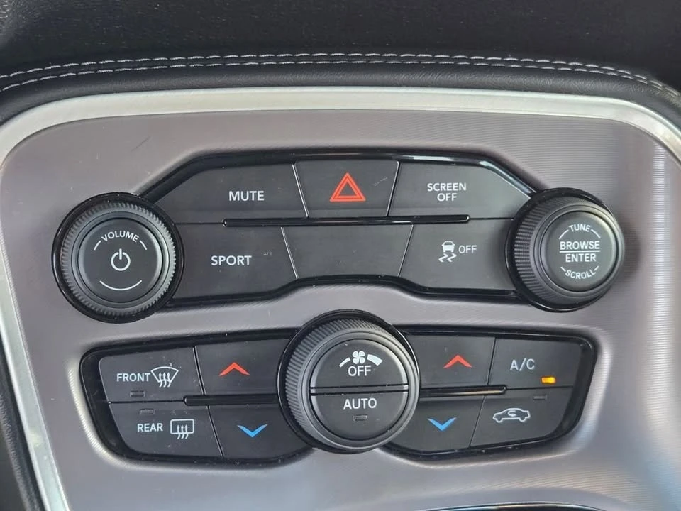 2022 Dodge Challenger 3rd Gen - Image 16 of 19