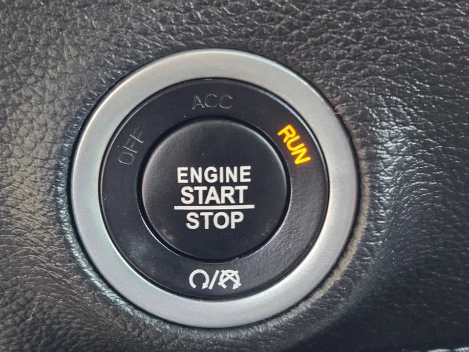 2022 Dodge Challenger 3rd Gen - Image 18 of 19