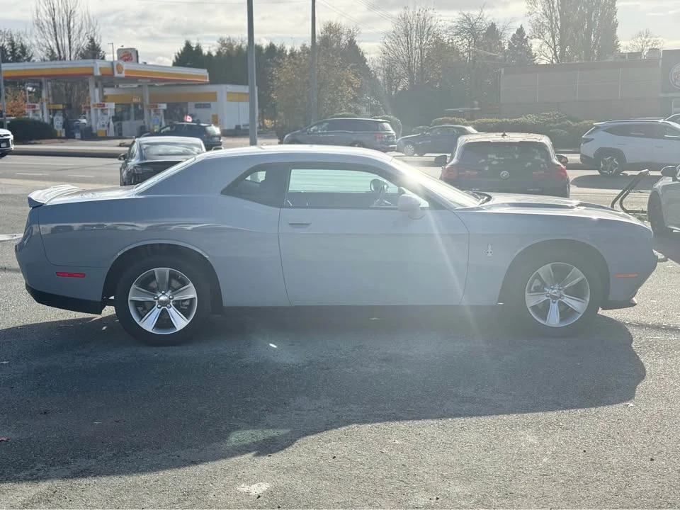 2022 Dodge Challenger 3rd Gen - Image 2 of 8