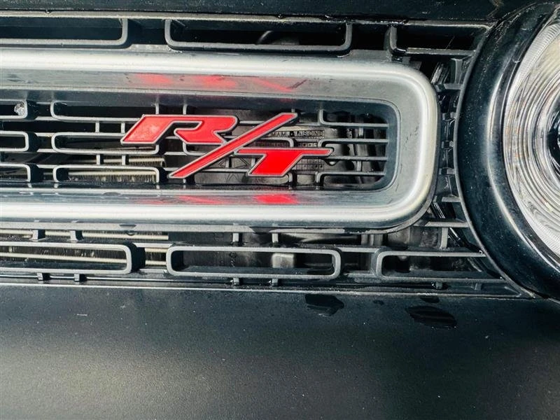 2022 Dodge Challenger 3rd Gen - Image 16 of 19