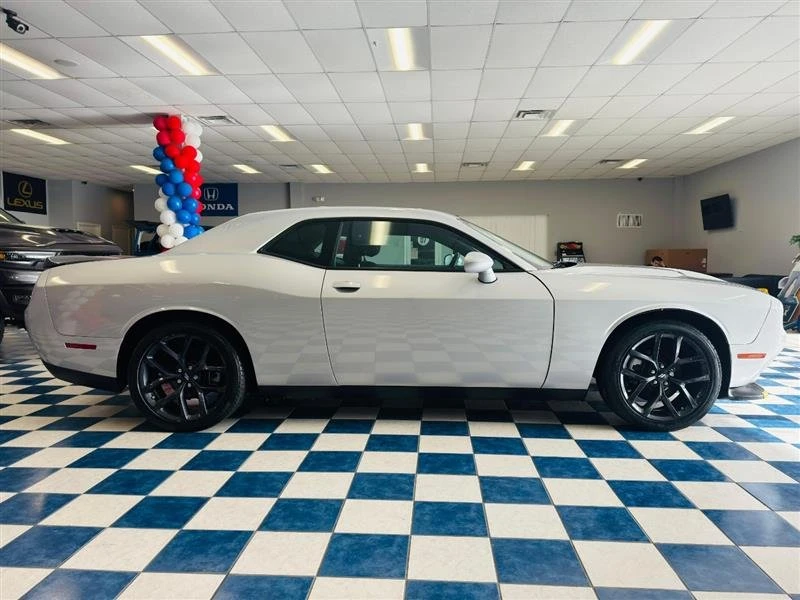 2022 Dodge Challenger 3rd Gen - Image 5 of 19