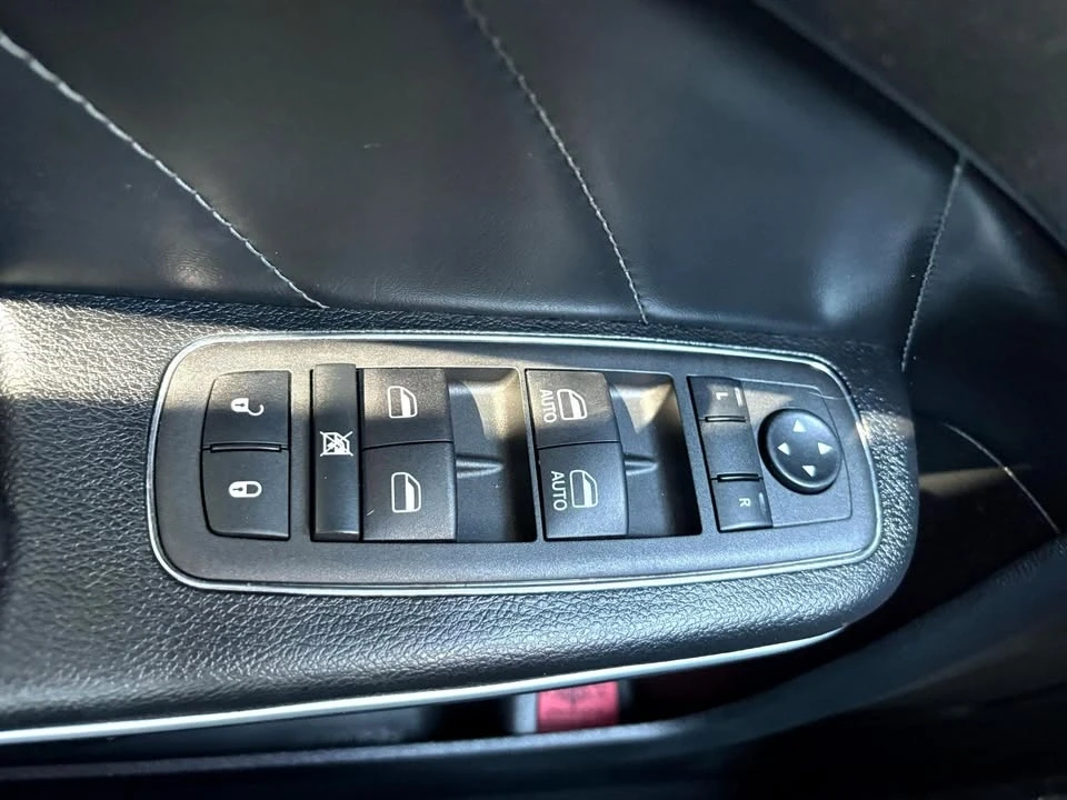 2022 Dodge Charger 8th Gen - Image 13 of 18