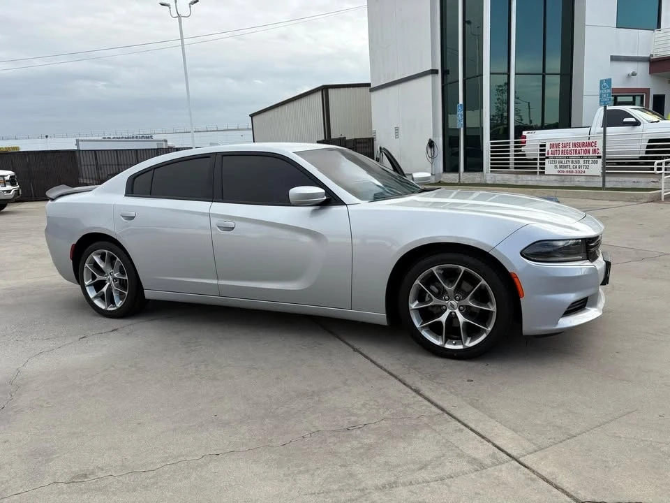 2022 Dodge Charger 8th Gen - Image 9 of 18