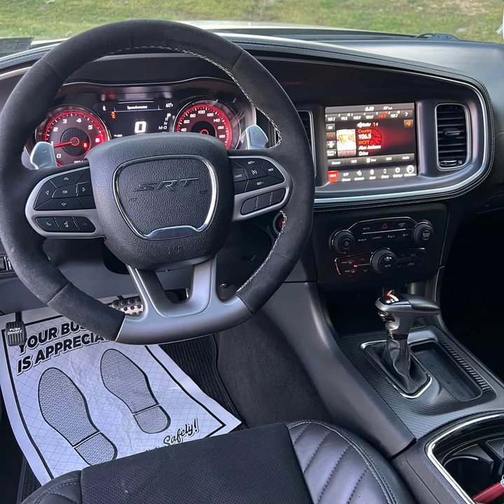 2022 Dodge Charger 8th Gen - Image 13 of 13