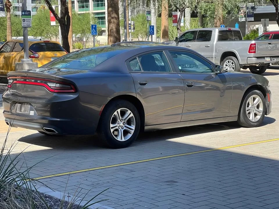 2022 Dodge Charger 8th Gen - Image 3 of 6