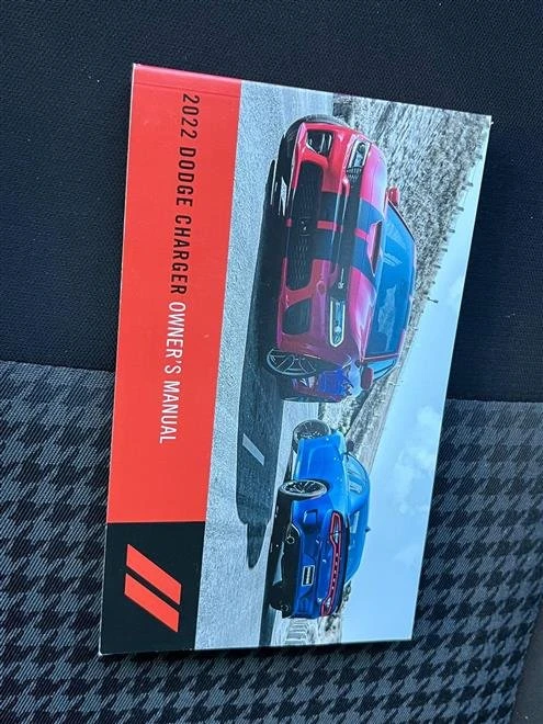 2022 Dodge Charger 8th Gen - Image 18 of 18