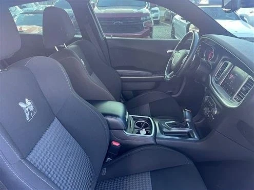 2022 Dodge Charger 8th Gen - Image 7 of 18