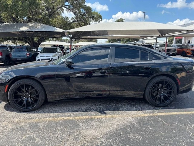 2022 Dodge Charger 8th Gen - Image 5 of 13