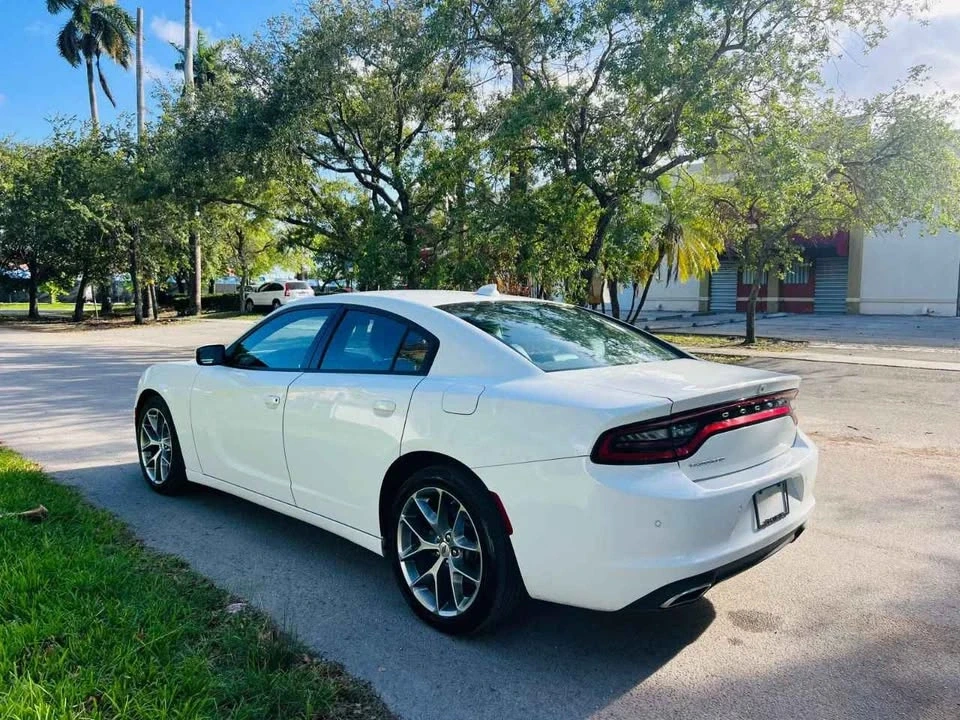 2022 Dodge Charger 8th Gen - Image 2 of 9