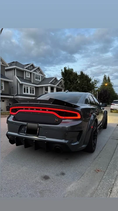 2022 Dodge Charger 8th Gen - Image 4 of 6