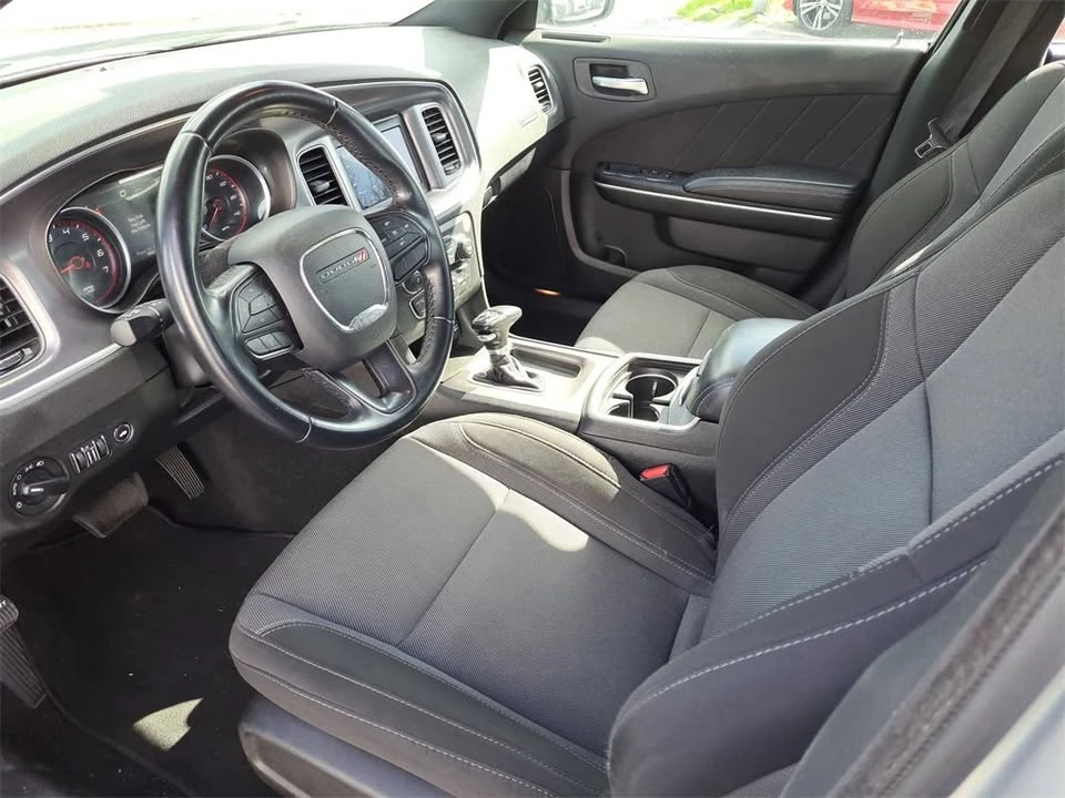2022 Dodge Charger 8th Gen - Image 4 of 10