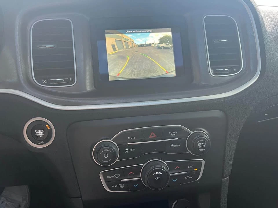 2022 Dodge Charger 7th Gen - Image 9 of 12