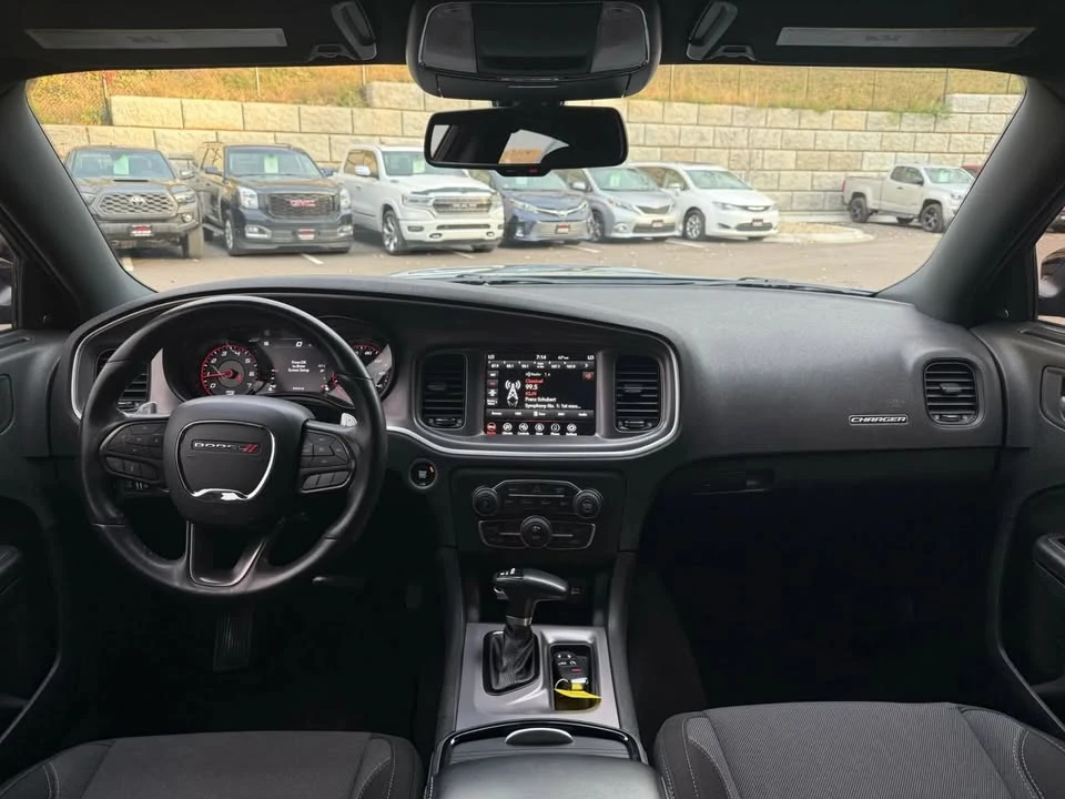 2022 Dodge Charger 8th Gen - Image 15 of 19