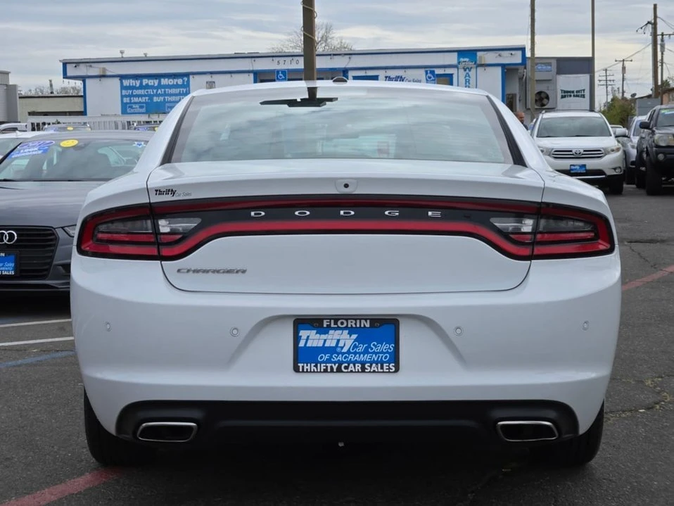 2022 Dodge Charger 8th Gen - Image 3 of 15