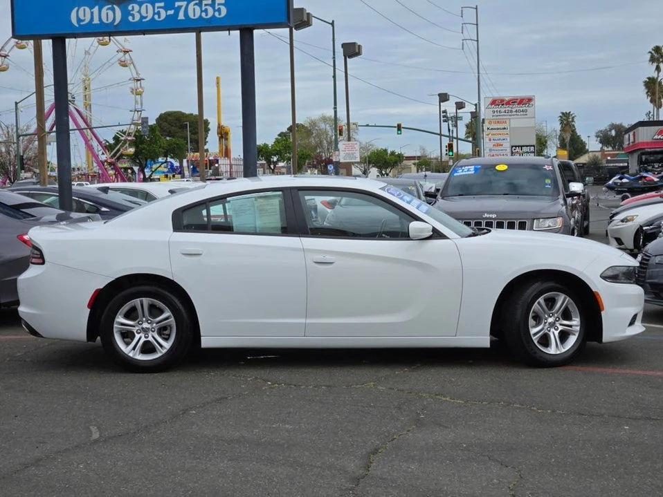 2022 Dodge Charger 8th Gen - Image 10 of 15