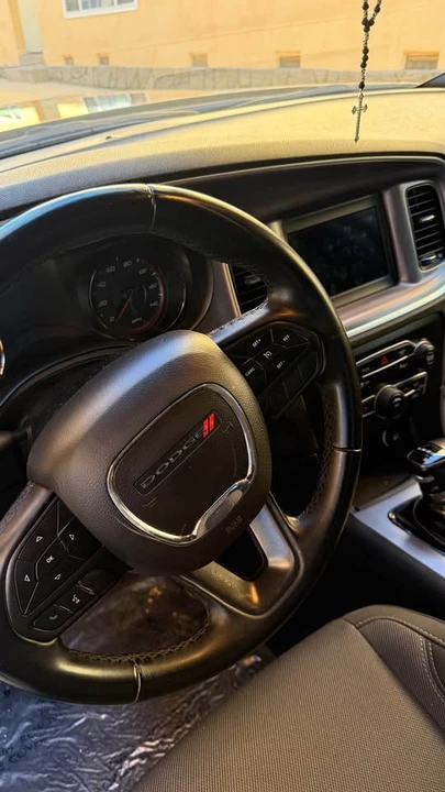 2022 Dodge Charger 7th Gen - Image 5 of 10