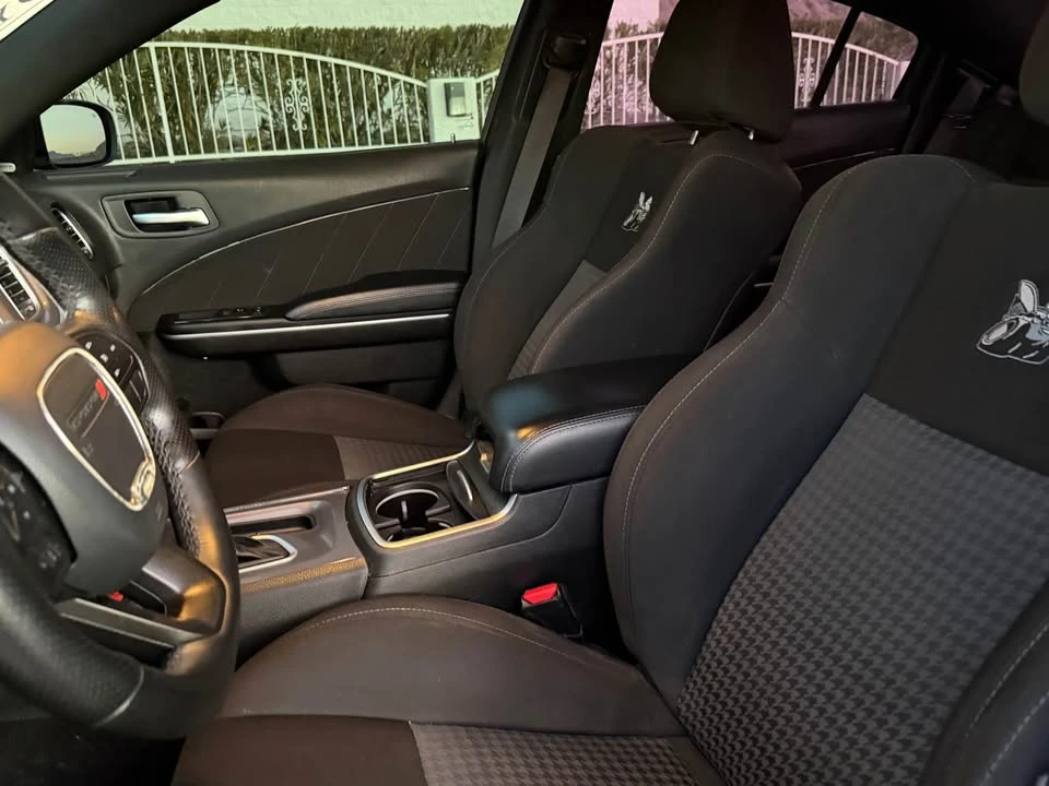 2022 Dodge Charger 7th Gen - Image 14 of 15