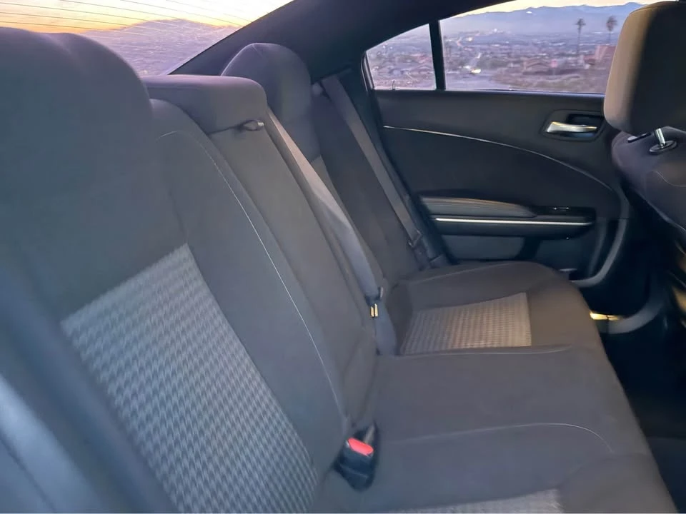 2022 Dodge Charger 7th Gen - Image 10 of 15