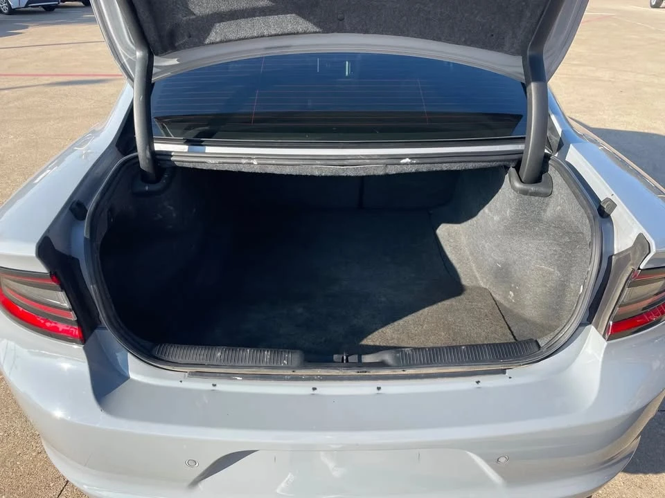 2022 Dodge Charger 8th Gen - Image 4 of 19