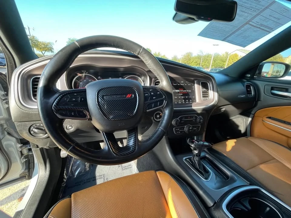 2022 Dodge Charger 8th Gen - Image 11 of 19