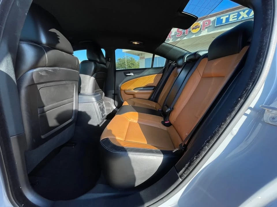 2022 Dodge Charger 8th Gen - Image 19 of 19