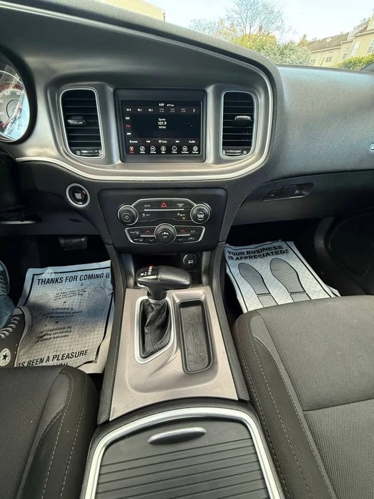 2022 Dodge Charger 7th Gen - Image 14 of 19