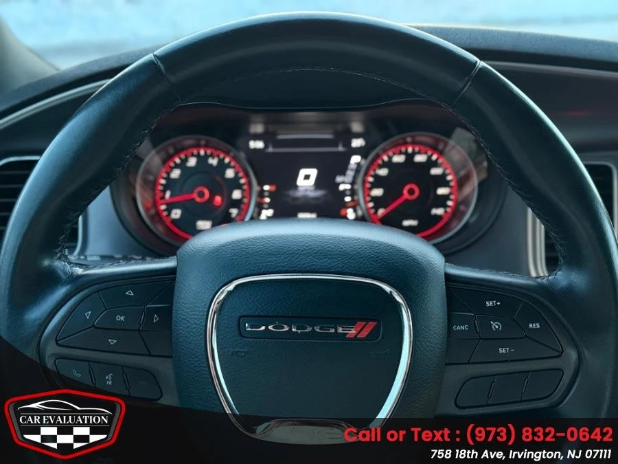 2022 Dodge Charger 8th Gen - Image 15 of 20