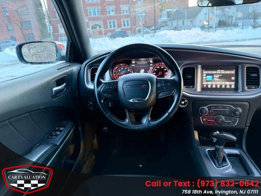 2022 Dodge Charger 8th Gen - Image 17 of 20
