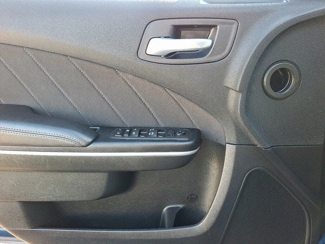 2022 Dodge Charger 7th Gen - Image 13 of 20