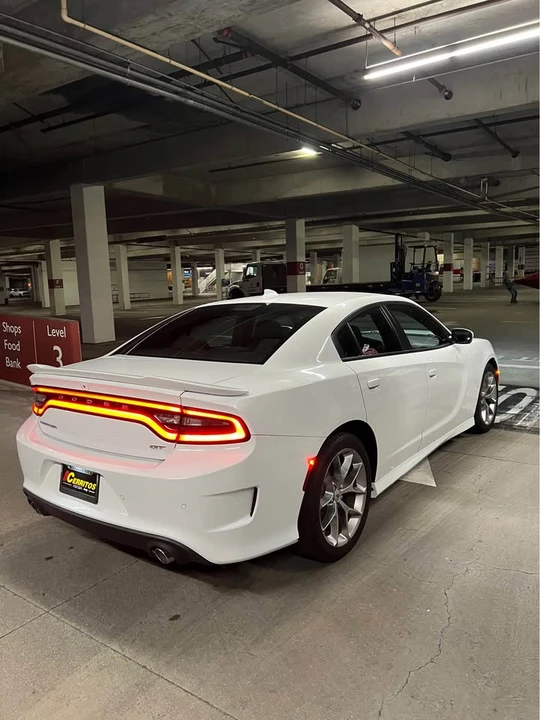 2022 Dodge Charger 7th Gen - Image 9 of 19