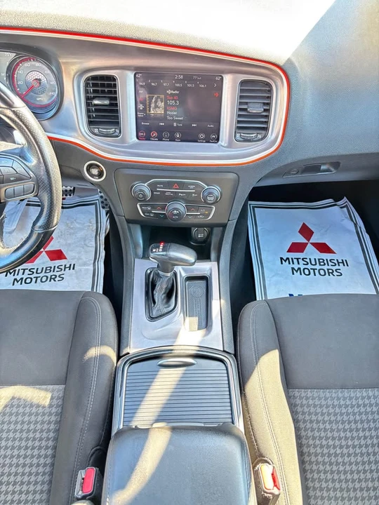 2022 Dodge Charger 7th Gen - Image 14 of 18