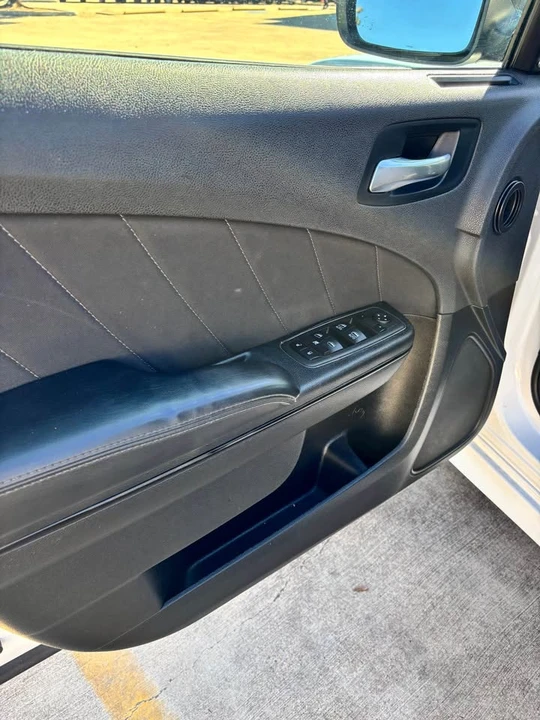 2022 Dodge Charger 7th Gen - Image 10 of 18