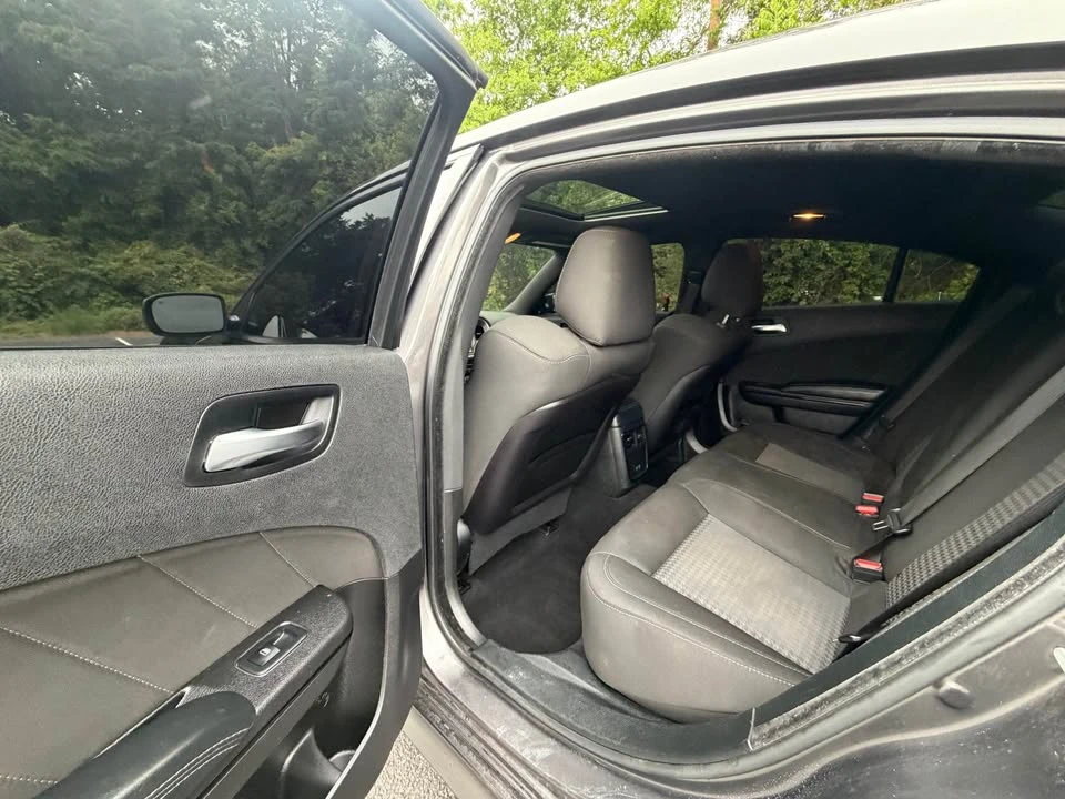 2022 Dodge Charger 7th Gen - Image 16 of 20