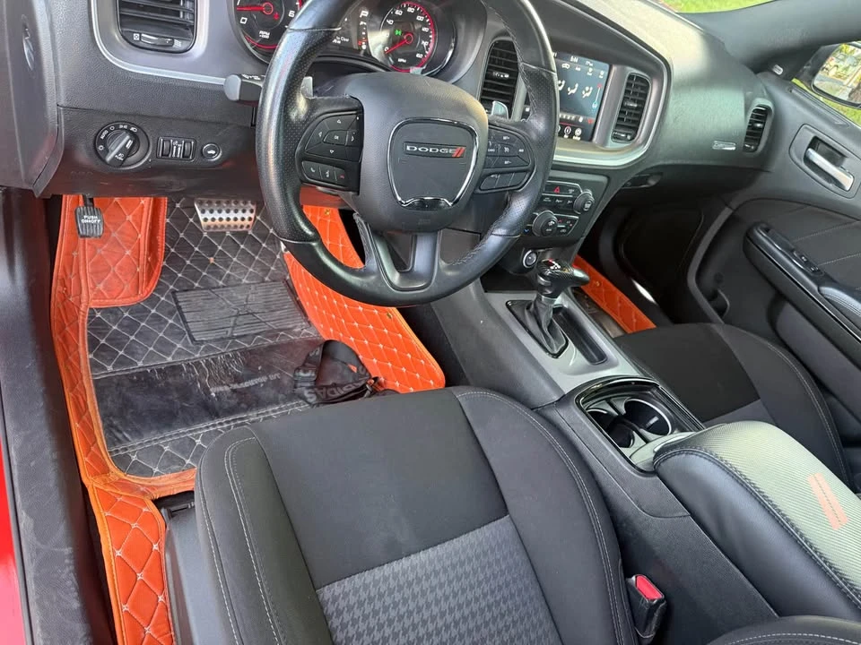 2022 Dodge Charger 7th Gen - Image 17 of 18