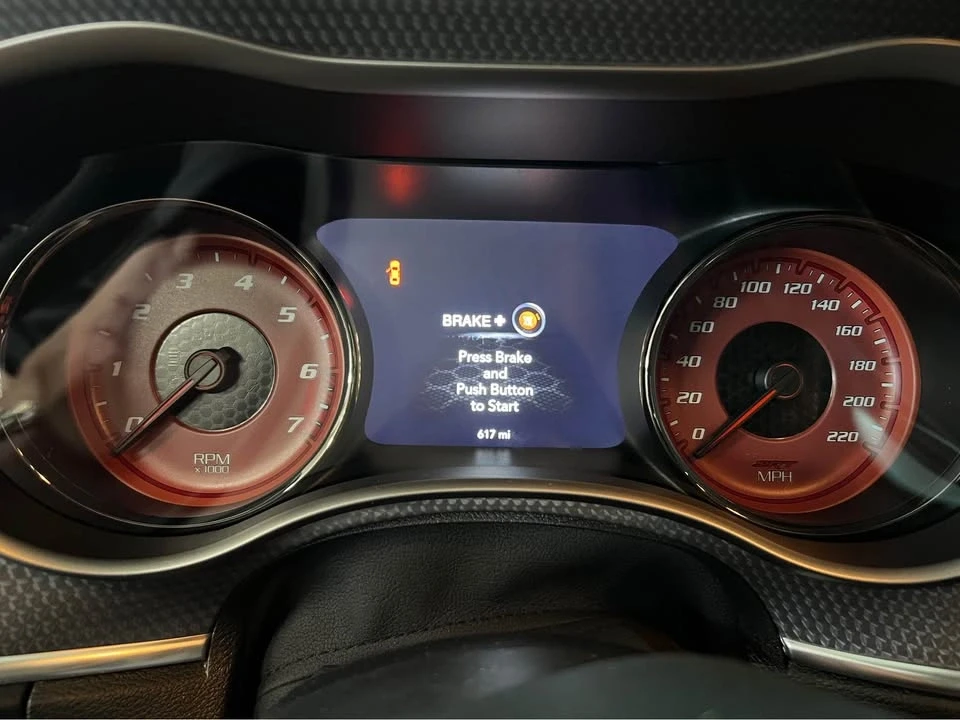 2022 Dodge Charger SRT Hellcat 7th Gen - Image 16 of 18