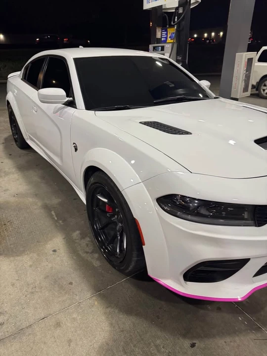 2022 Dodge Charger SRT Hellcat 7th Gen - Image 7 of 17