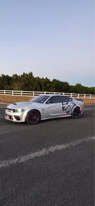 2022 Dodge Charger SRT Hellcat 7th Gen - Image 12 of 19