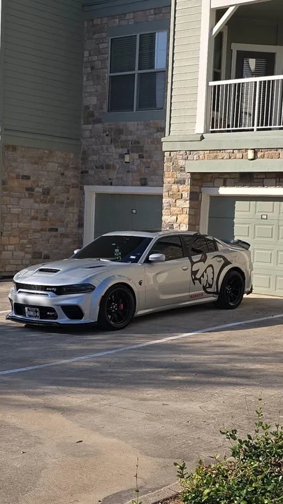 2022 Dodge Charger SRT Hellcat 7th Gen - Image 8 of 19