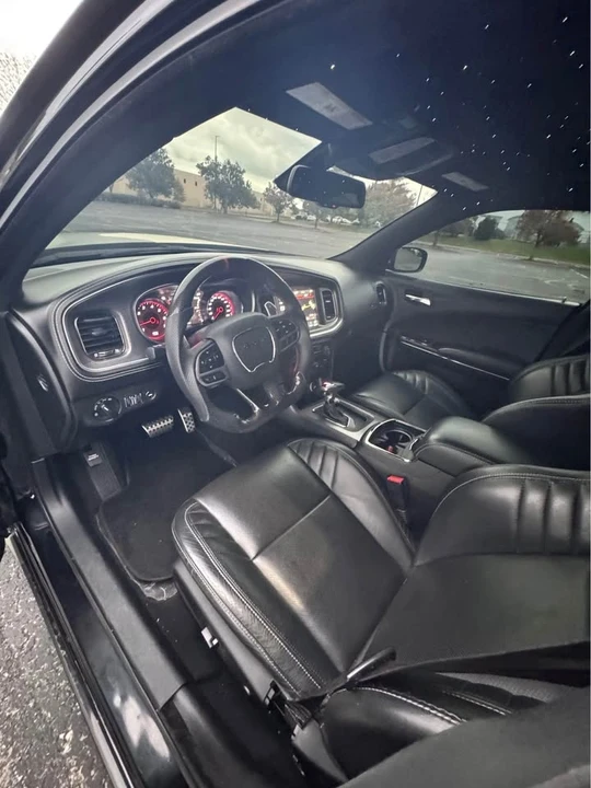 2022 Dodge Charger SRT Hellcat 7th Gen - Image 15 of 19