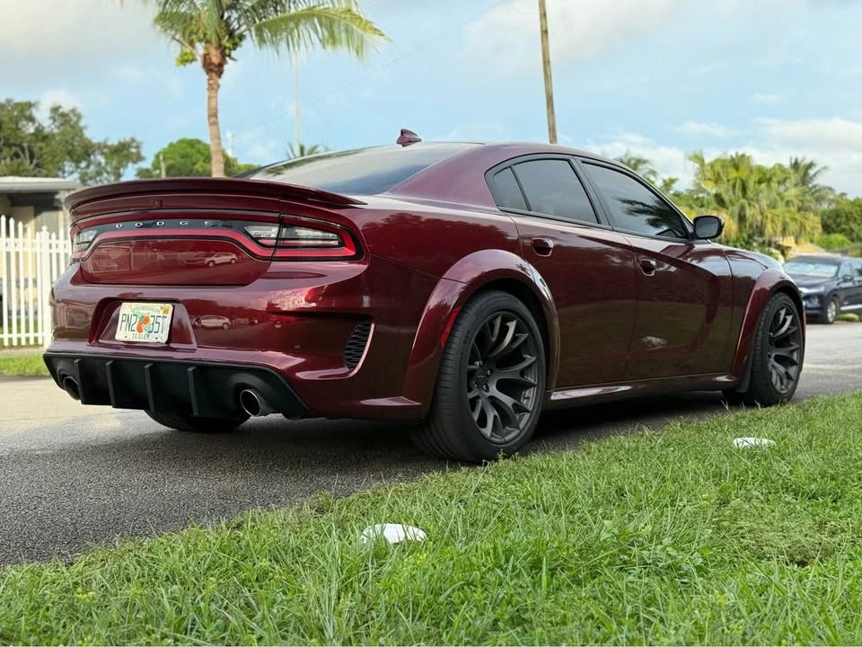 2022 Dodge Charger SRT Hellcat 7th Gen - Image 7 of 18