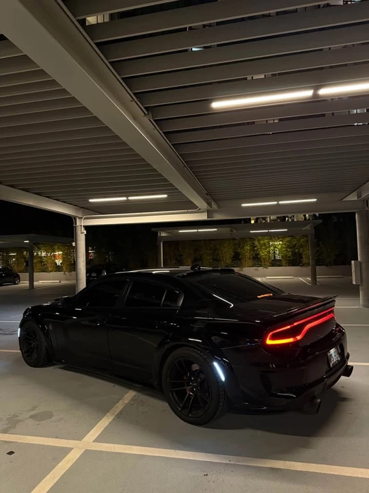 2022 Dodge Charger SRT Hellcat 7th Gen - Image 3 of 4