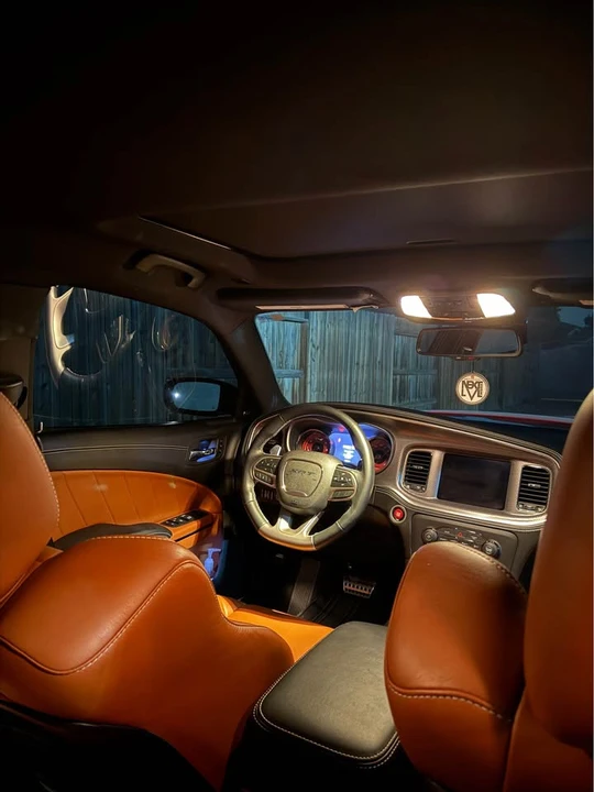 2022 Dodge Charger SRT Hellcat 7th Gen - Image 5 of 10