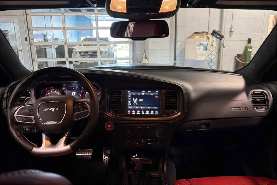 2022 Dodge Charger SRT Hellcat 7th Gen - Image 16 of 19