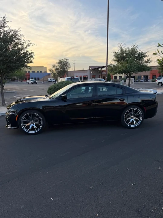 2022 Dodge Charger 7th Gen - Image 8 of 16